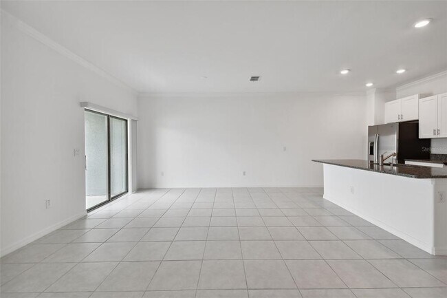 Building Photo - 9653 Ashworth Pl