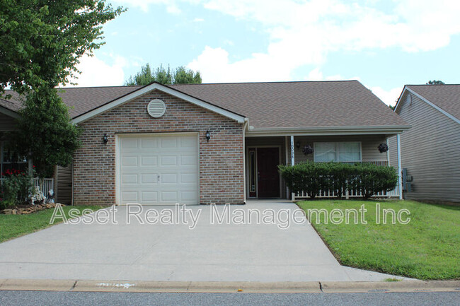 Primary Photo - 10008 Greylock Way