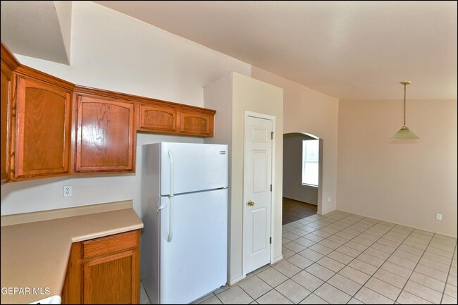 Building Photo - 4100 Tierra Venado Dr