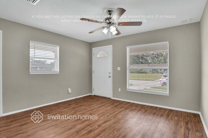 Building Photo - 3307 W South St