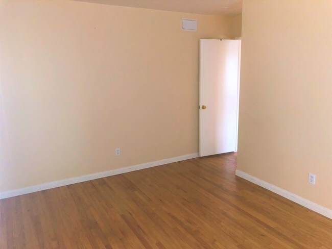 Building Photo - 13024 Heflin Dr