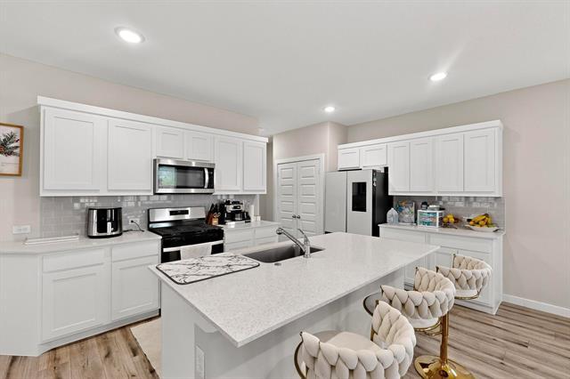 Building Photo - 103 Golden Harvest Dr