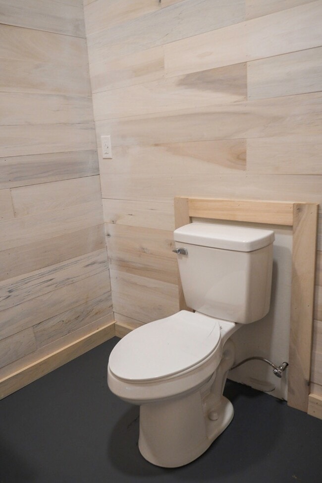 Building Photo - 64 Ted Gran Ln