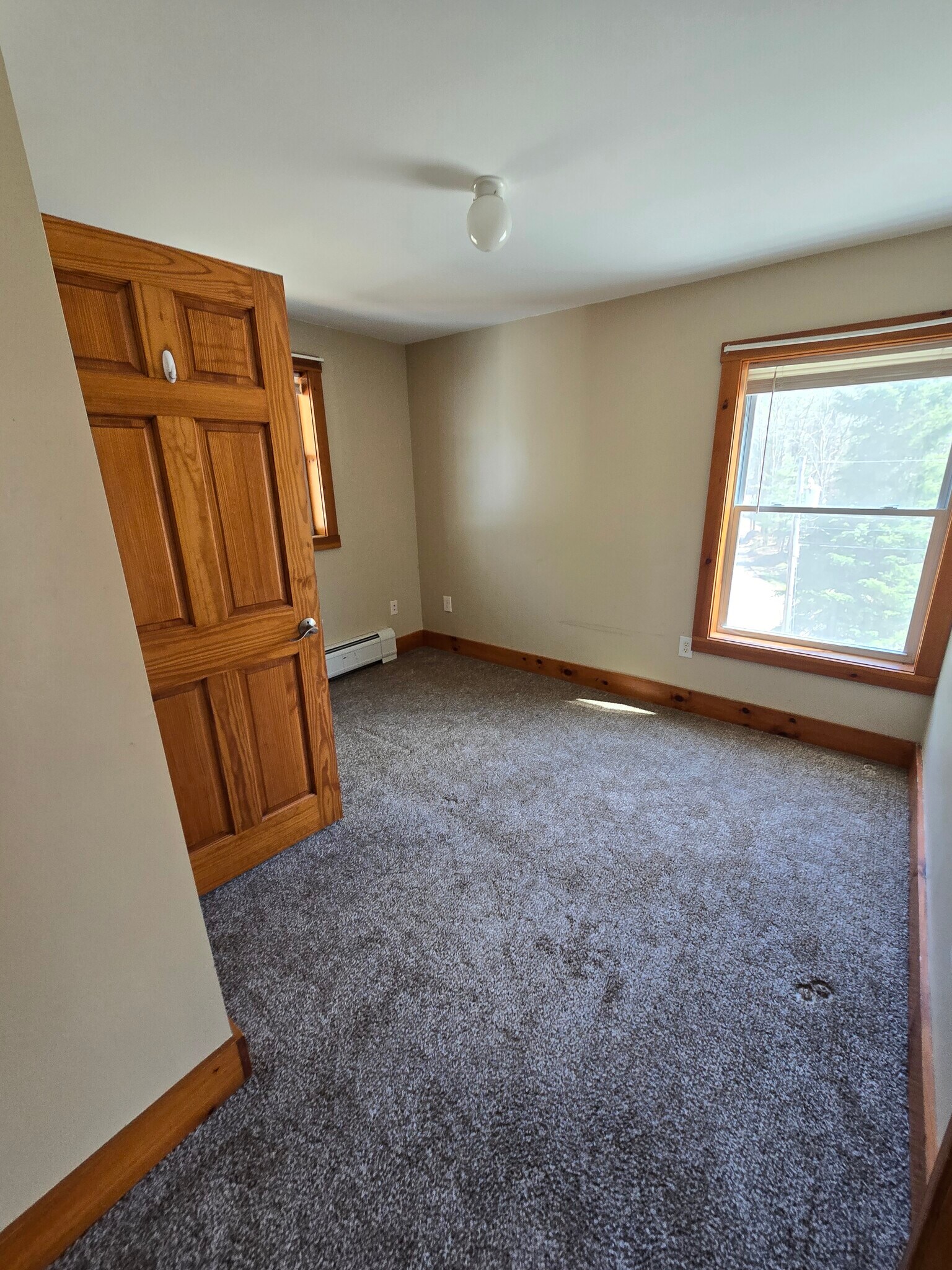 Bed 2 - 19 Marshall Valley Rd