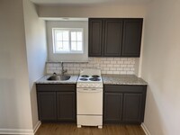 Building Photo - 3939 Front St