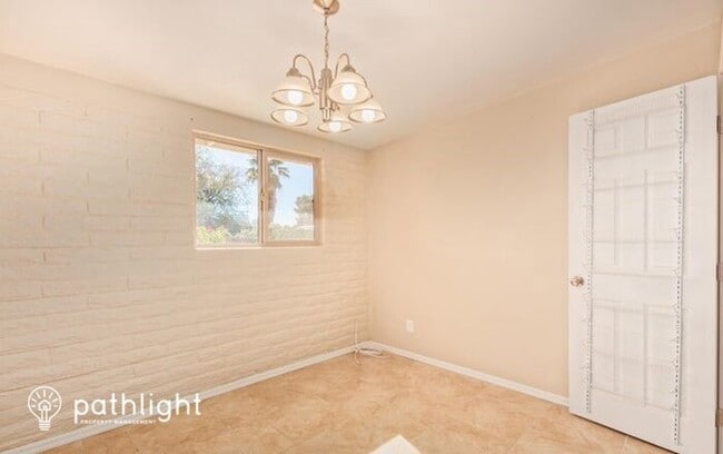 Building Photo - 7840 E Joshua Pl, Tucson, AZ, 85730