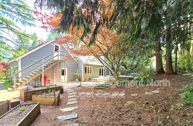 Building Photo - 18213 157th Ave NE
