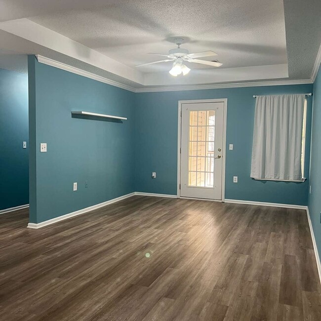 Building Photo - 50 Pebble Beach Cove