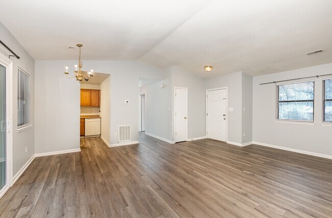 Building Photo - 7201 Raj Ct