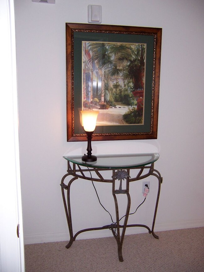 Building Photo - Furnished 3/2 Condo In Canopy Walk