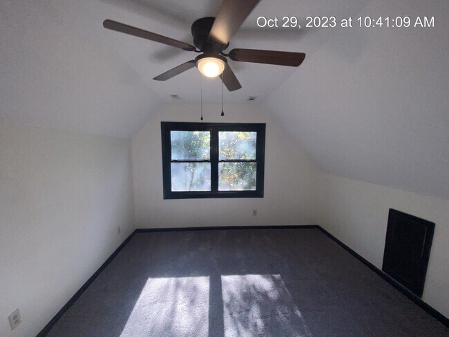 Building Photo - 5646 Blythewood Ln
