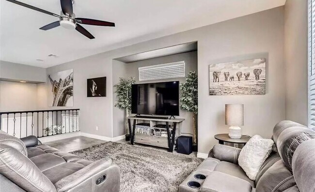 Building Photo - AWESOME 3 BEDROOM RENTAL DUAL LIVING SPACES LOCATED IN THE SW!!!!