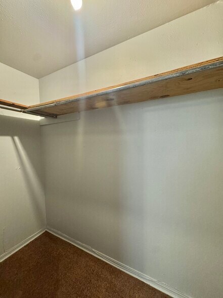 Building Photo - 3029 SW 62nd St