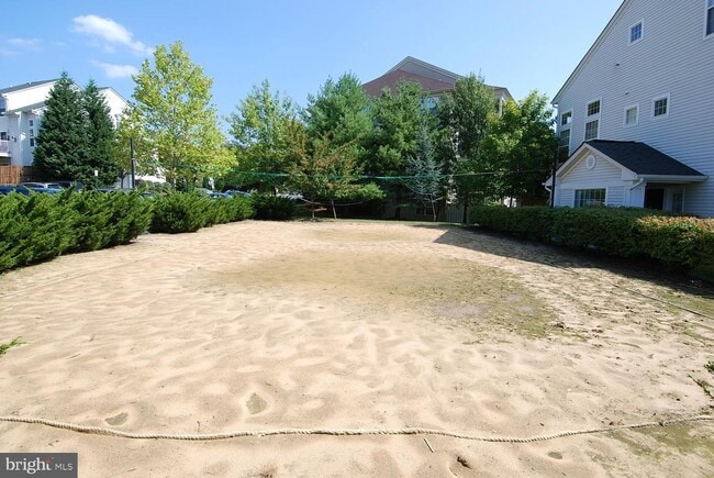 Building Photo - 6610 Hunter Creek Ln