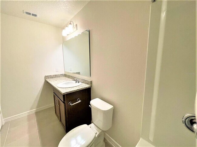 Building Photo - 1179 Papaya Cir.