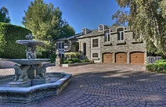 Building Photo - 380 N Chandler Ranch Rd