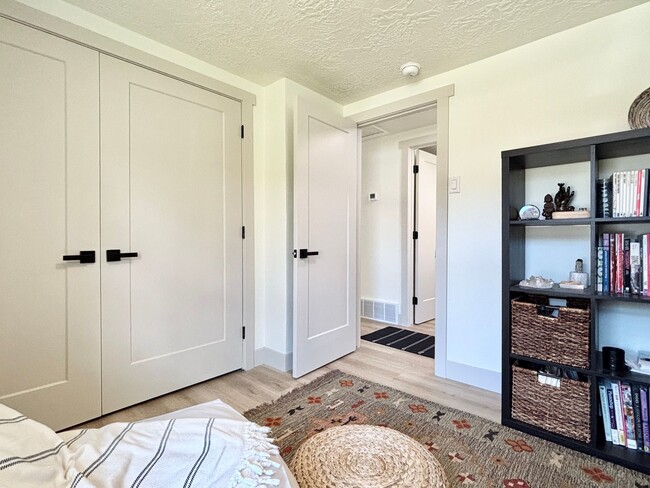 Building Photo - Sundance Stunner Near Mueller Park Trail!
