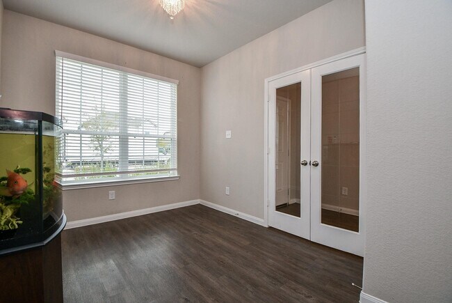 Building Photo - 24818 Signorelli Way