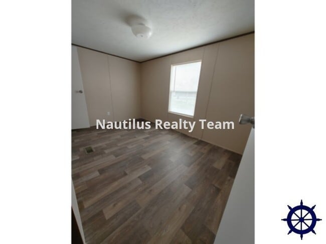 Building Photo - 5115 Lot 3