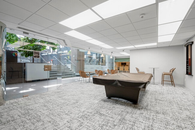 Building Photo - 4 Martine Ave