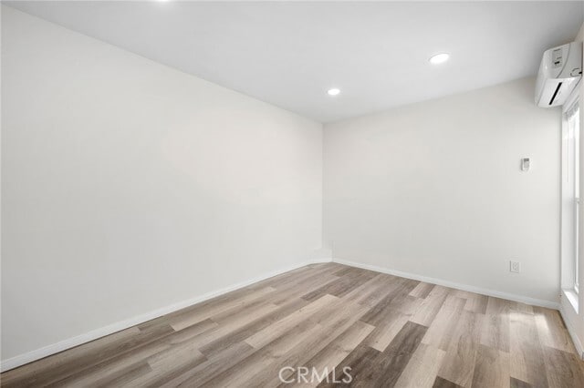 Building Photo - 614 N 4th St