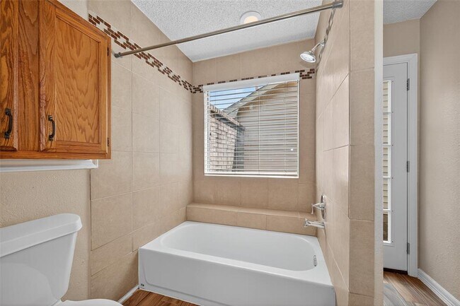 Building Photo - 1503 Quail Trace Dr
