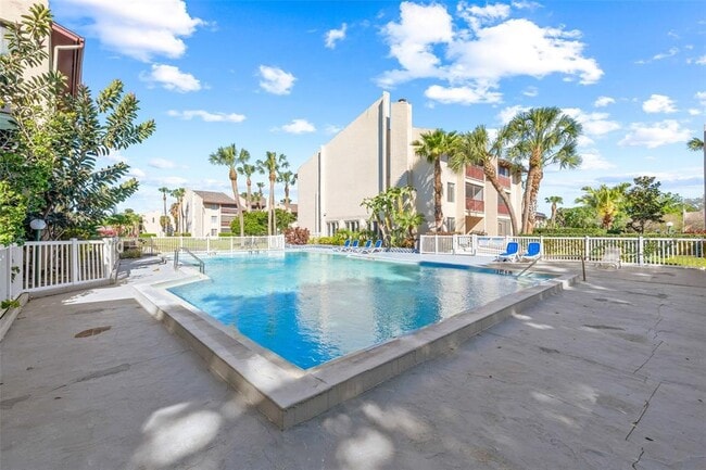 Building Photo - 8601 Huron Ct