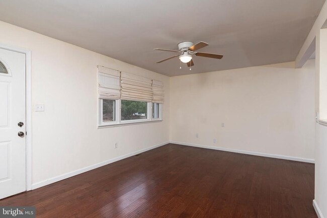 Building Photo - 8306 Aletta Pl