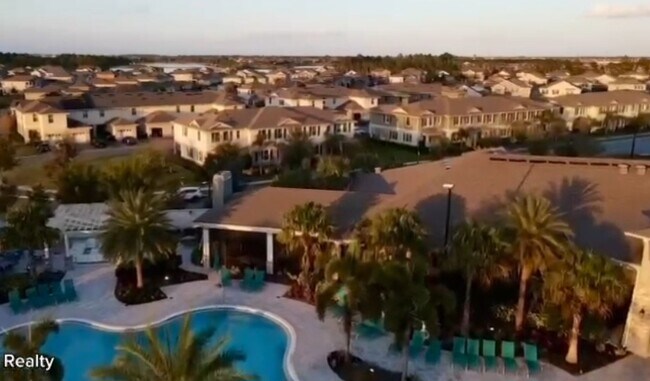 Building Photo - 12071 Holystone St