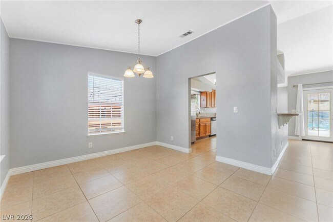 Building Photo - 741 Autumn Moon Dr