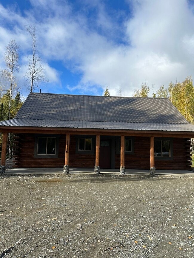Building Photo - New Construction Log Home | 2 bedroom | 2.5 bathrooms