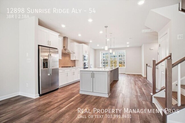 Building Photo - 12898 Sunrise Ridge Aly