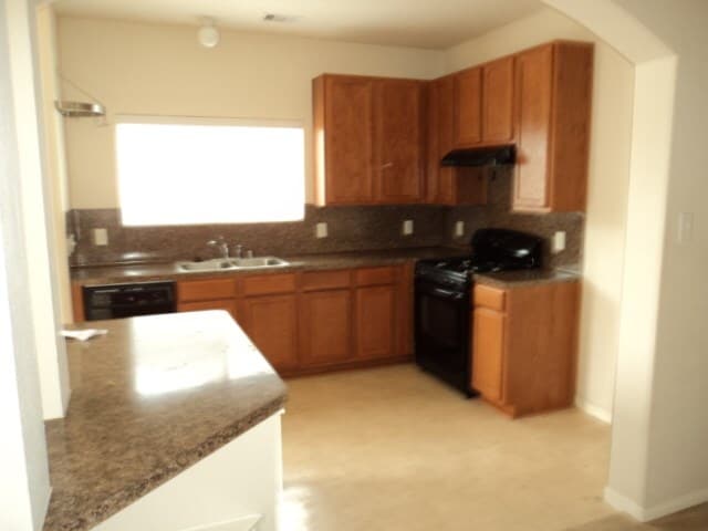 Building Photo - 21838 Grassy Hill Ln