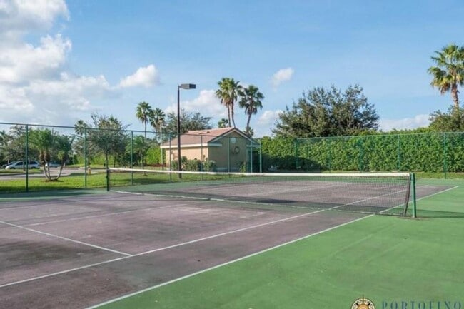 Building Photo - Portofino of jensen Beach