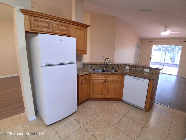 Building Photo - 660 Wickham Lakes Dr