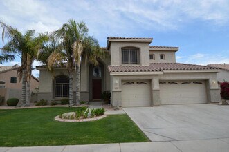 Building Photo - COMING SOON!! 5 bed 3 bath, 3000 + SFT with pool in Carino Estates, Chandler