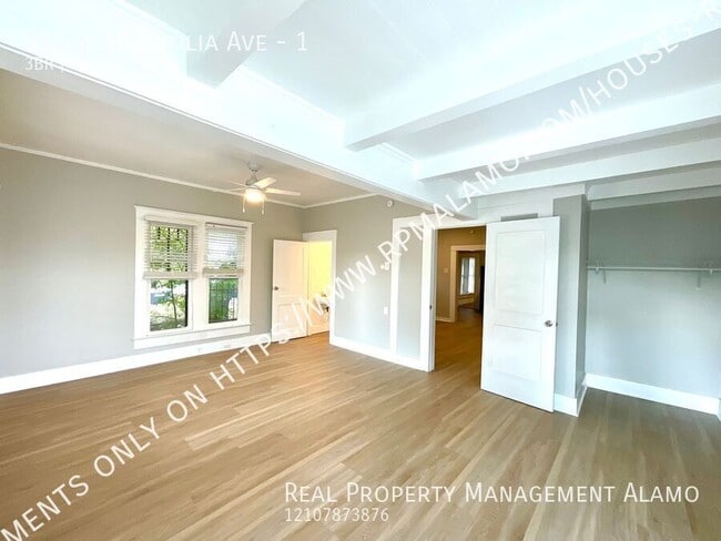 Building Photo - 810 W Magnolia Ave