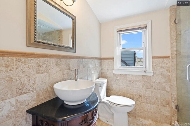 Building Photo - 304 Unqua Rd