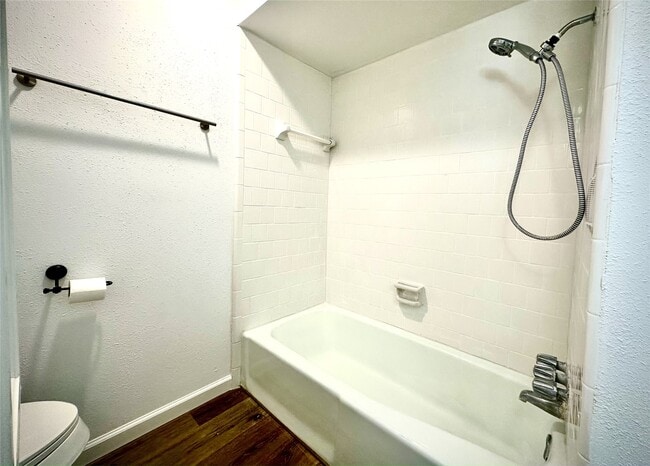 Building Photo - 14771 Perthshire Rd