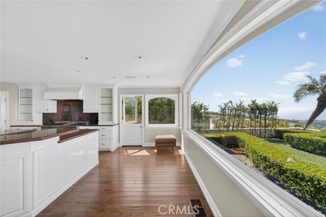 Building Photo - 49 Cambria Dr