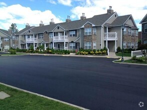 Building Photo - 105 Bevelander Pl