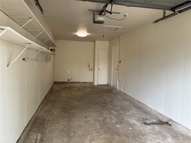 Building Photo - 2622 Foxcroft Ln