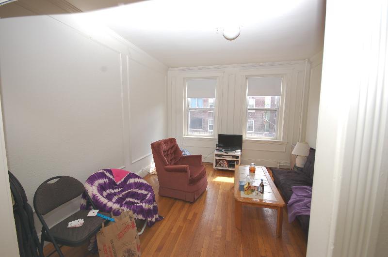 Building Photo - 11 Vinal St
