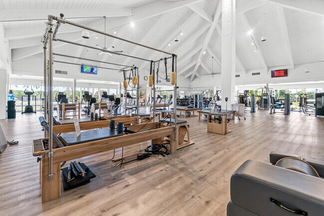 Building Photo - 13334 Polo Club Rd