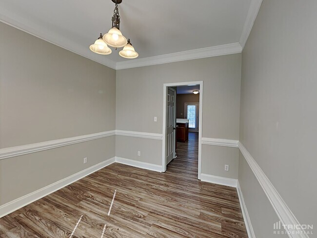 Building Photo - 254 Lagoda Dr