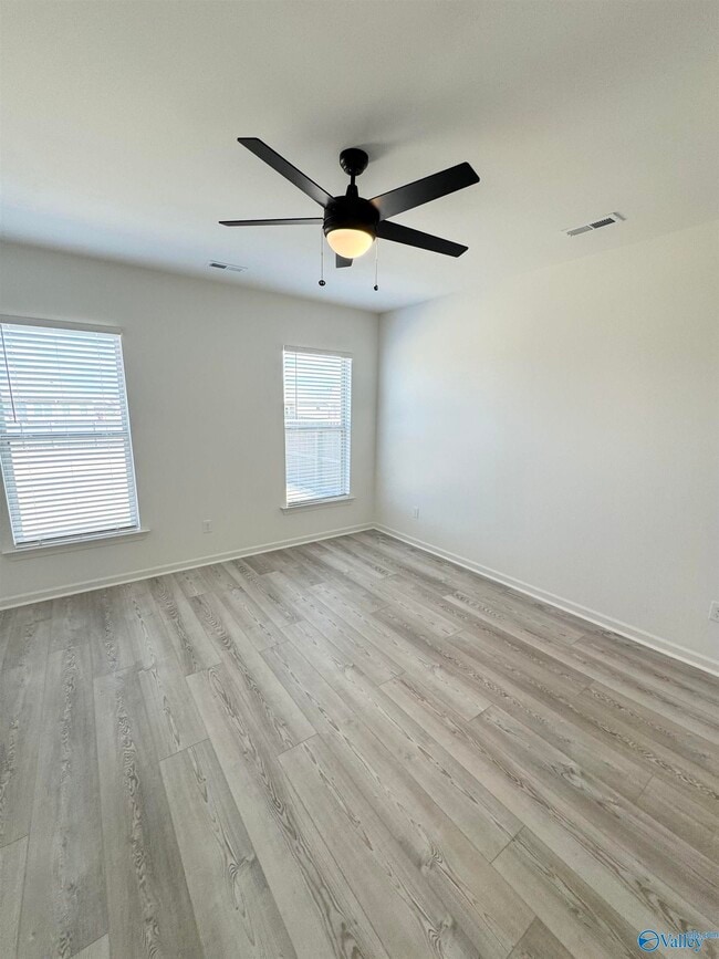 Building Photo - 16702 Ted Childs Dr