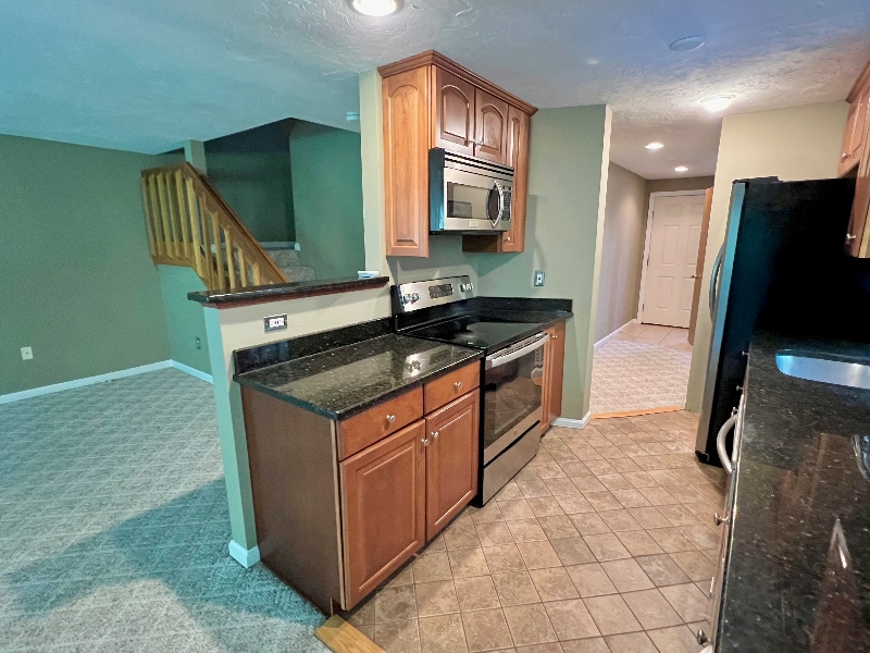 Building Photo - 69 Samuel Dr