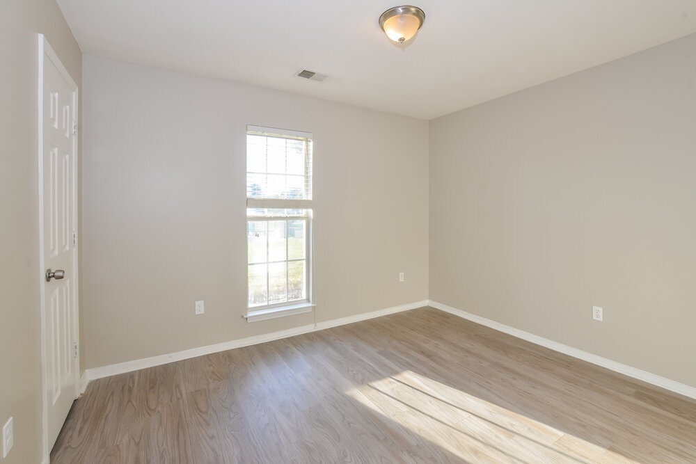 Building Photo - 9176 Preakness Dr