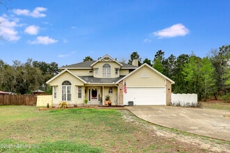 Building Photo - 6612 Camelot Ct