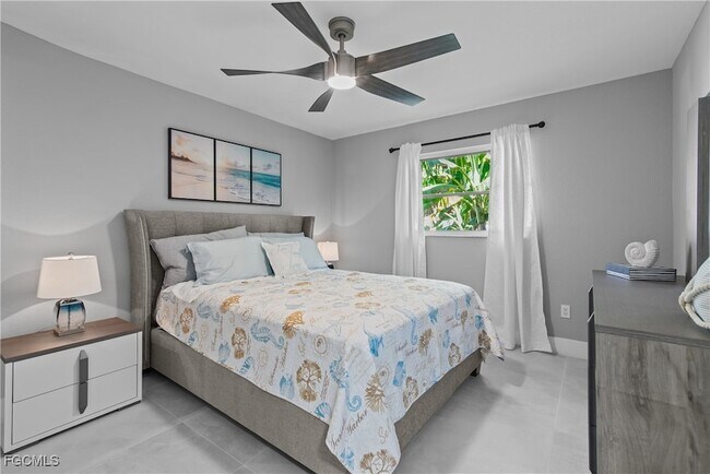 Building Photo - 2106 SW 47th Terrace